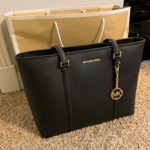 Michael Kors Purse Black